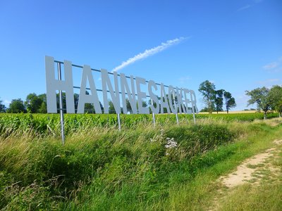 Les lieux-dits sont mis en valeur par les vignerons par leur indication dans le vignoble