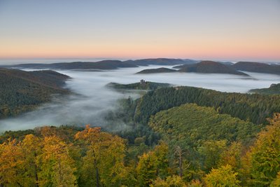 Vue sur le Fleckenstein et les Vosges du Nord